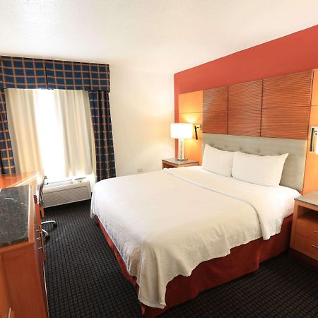 Days Inn By Wyndham Calumet Park Exteriör bild