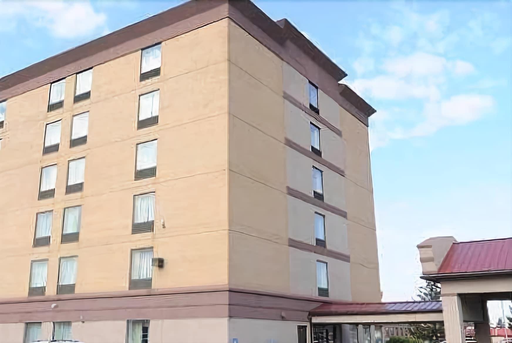 Days Inn By Wyndham Calumet Park Exteriör bild